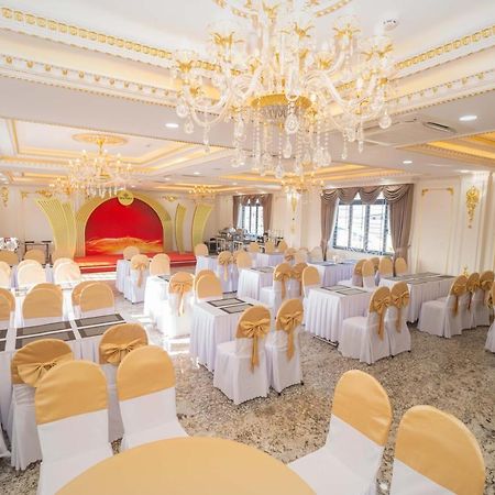New Palace Hotel 广义 外观 照片